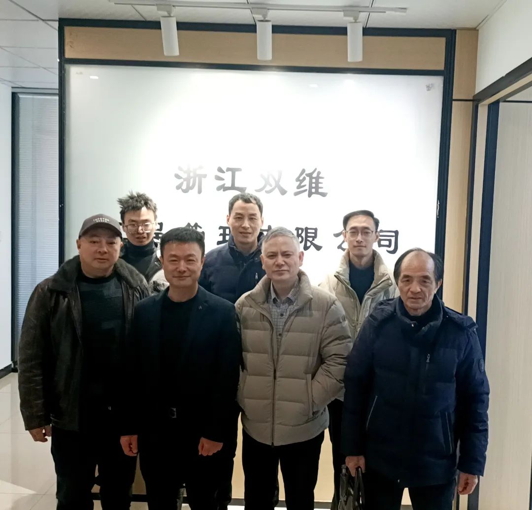 weiwenzhao2.jpg